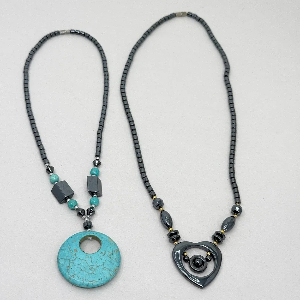 Lot of 2 Hematite Beaded Necklaces Faux Turquoise Donut Heart Magnetic‎ Clasp